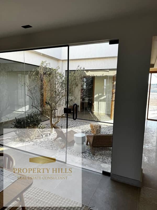 Villa for sale at the old price, all overlooking the sea, with a private pool in Sidi Hanish from El Abd