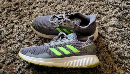 Adidas duramo running shoes size 38