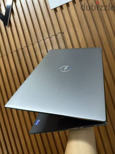 Dell Precision 5560- i9-11950H