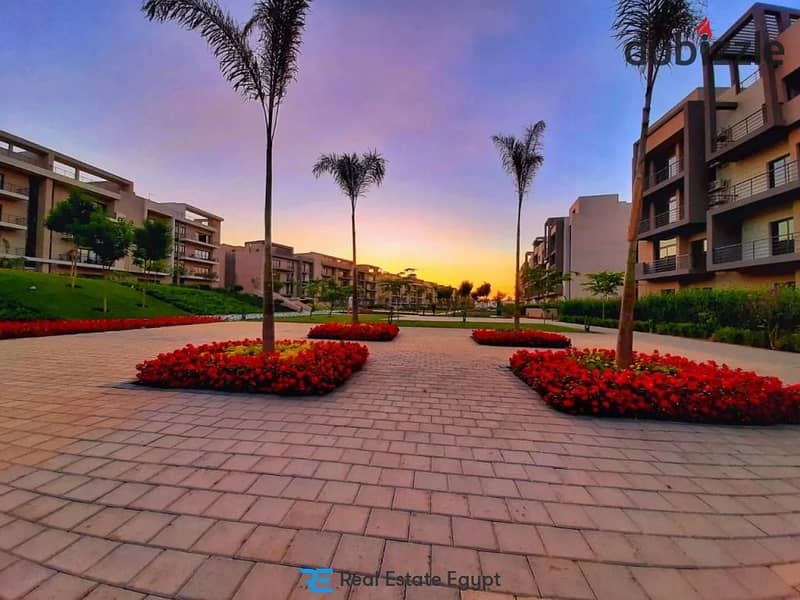 Ground floor apartment with garden for resale in Fifth Square Al ...