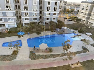 اي فيلا روف 305م نص مفروش ايجار ماونتن فيو هايد بارك التجمع القاهرة الجديدة I Villa roof rent Mountain View Hyde Park MVHP