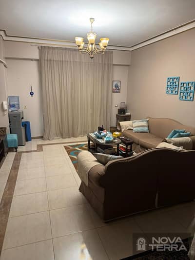 Apartment for sale - 7th District - Sheikh Zayed - near 26th of July Corridor - Dahshur Link - Beverly Hills Compound - Zayed 2000 - Cairo University