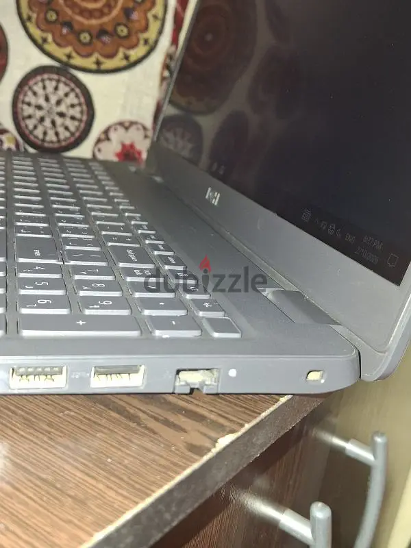 Dell Latitude Laptop with Zero Damage, Genuine Windows 1165620456701059129