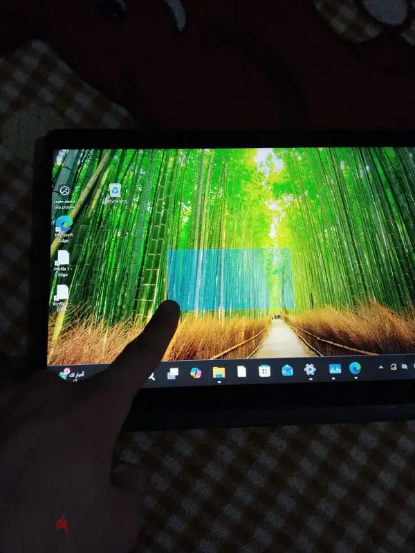 Dell latitude 5300 2 in 1 x360 touch screen65620456380417126