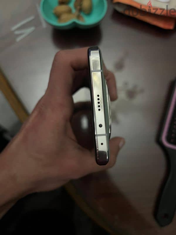 Honor Magic 6 Pro 512 G / 12 Ram like a new 7
