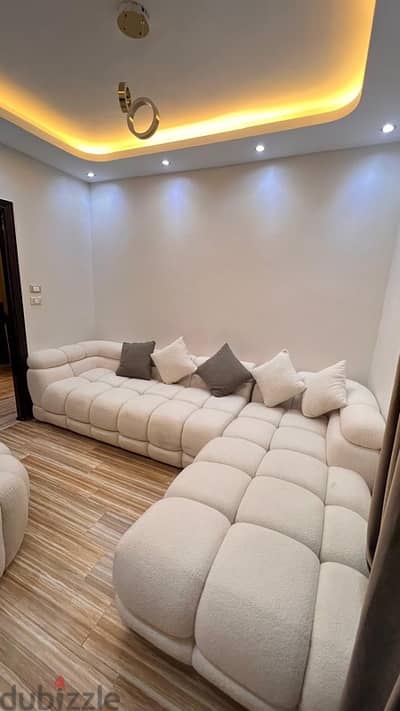 Panda L- shaped sofa perfect condition