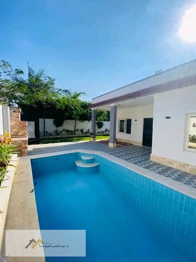 Own a villa registered final in King Maryout fourth number from the main street a shot in the word the office headquarters King Maryout after the restaurant Lkhrs directly