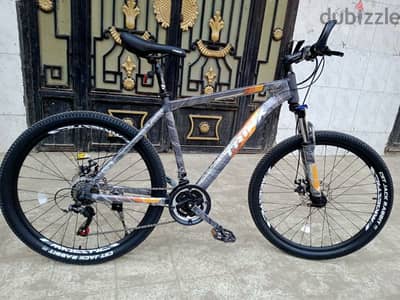 trinx m136