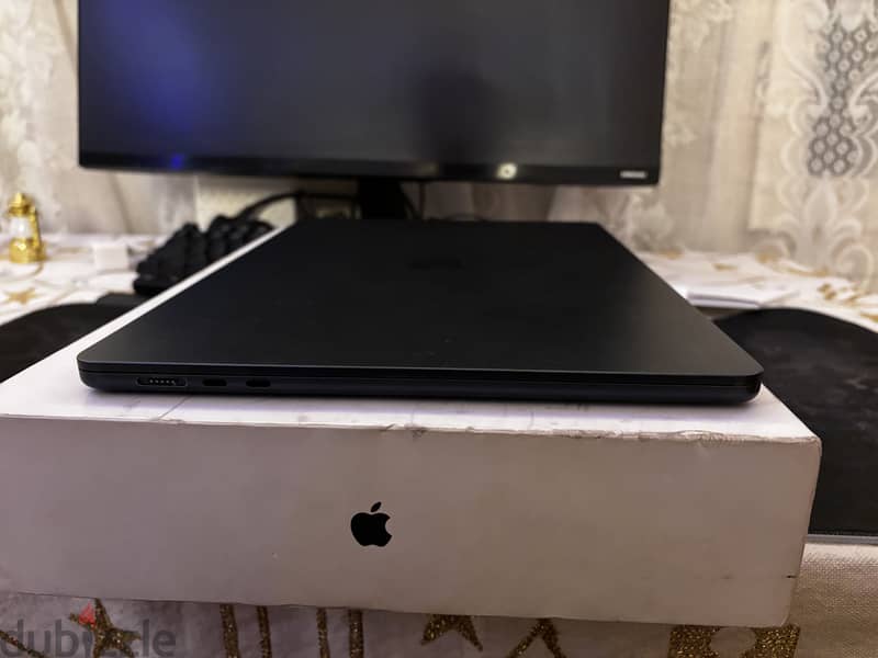 MacBook Air M2 15" 8