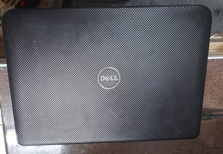 لابتوب Dell (دل) انتل كور i3 حالة ممتازة