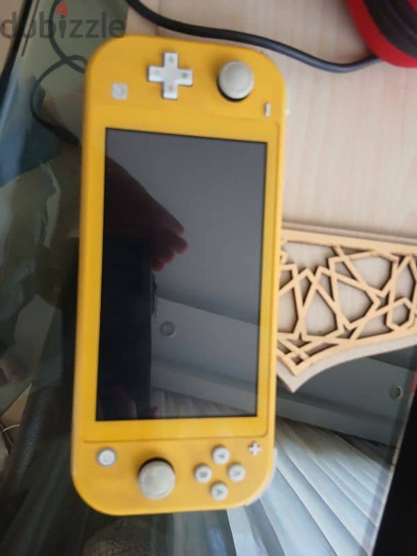 Nintendo switch lite 1