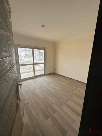 شقة للبيع – كمباوند بليس جيت، الشيخ زايد بسعر مميز جداً متشطبه اقساط Apartment For Sale Compound Bliss Gate El Sheikh Zayed fully Finished