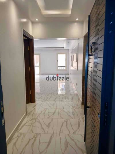 شقة للايجار تكيفات و مطبخ - كمبوند الخمائل الشيخ زايد  Apartment for rent - Compound