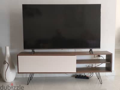 مكتبه تليفزيون جديده