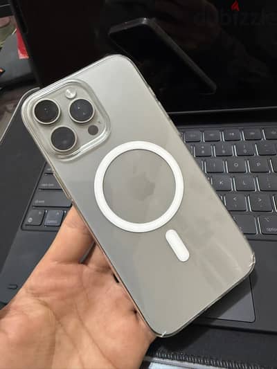 iPhone 16 pro max غير مدفوع بطاريه ١٠٠٪؜