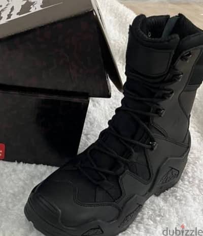 Active military safety boots