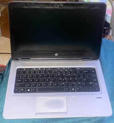Laptop HP PRO BOOK 400+ storage