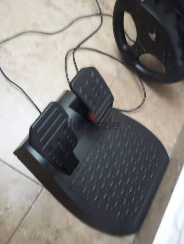 PlayStation racing wheel with pedals 1