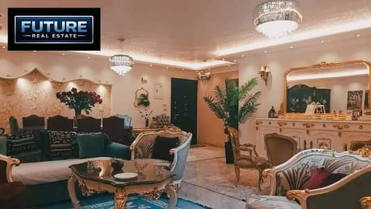 شقة 220 م في الحي الايطالي زهراء المعادي بالقرب من الدائري و كمبوند تيجان و المدارس الانترناشيونال