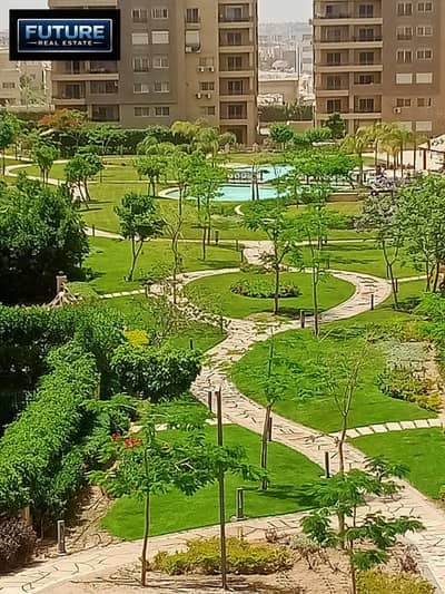 شقة 170 م في كمبوند ذا سكوير التجمع الخامس القاهرة الجديدة