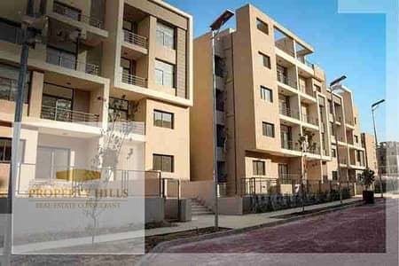شقة بروف بنص التمن للبيع فوري في fifth square التجمع الخامس