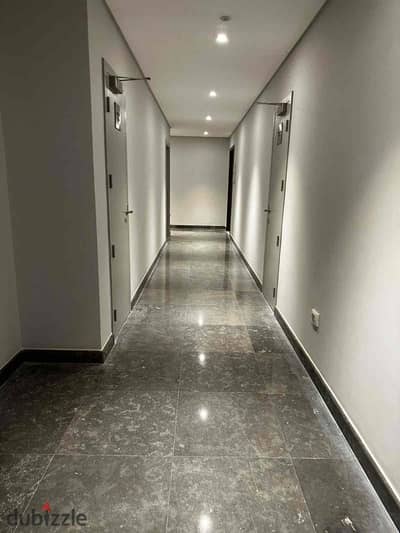 شقة للايجار اول سكن مطبخ تكيفات فى ابراج زد ويست الشيخ زايد For rent zed towers - first use