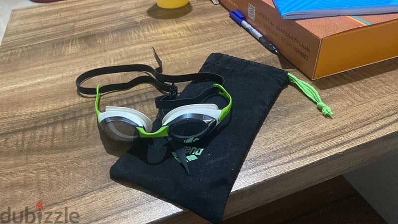 Arena rac glasses 1