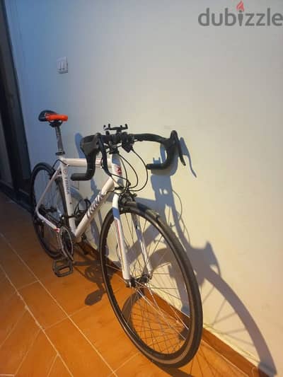 Trinex R310 لسرعه البيع لسبب السفر