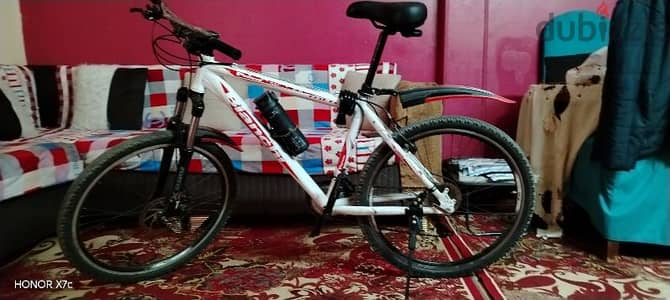 عجله سرعات بحاله ممتازه سرعات شيمانو السعر لقطه السرعه البيع