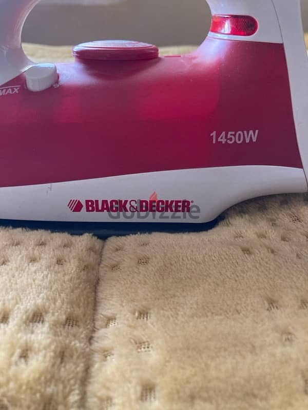 Black Decker Iron  مكواة 1