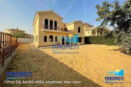 فيلا للبيع بمدينتى نموذج D فيو وايد جاردن صريح بدون تشطيب موقع ممتاز