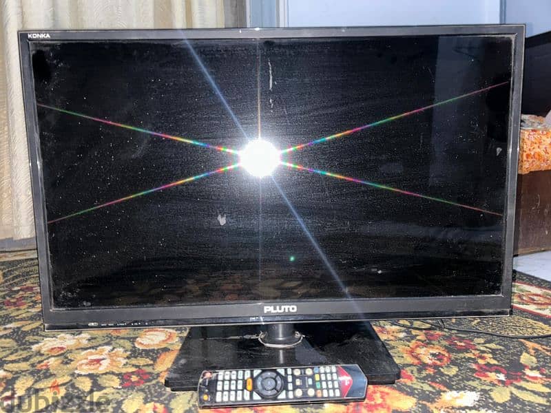 pluto screen 32in 3