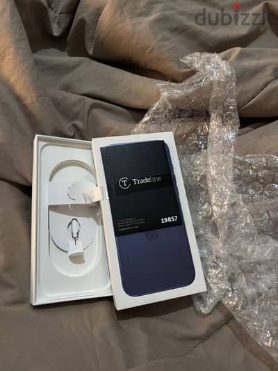 iphone 17 pro max - deep blue- 256g for sale