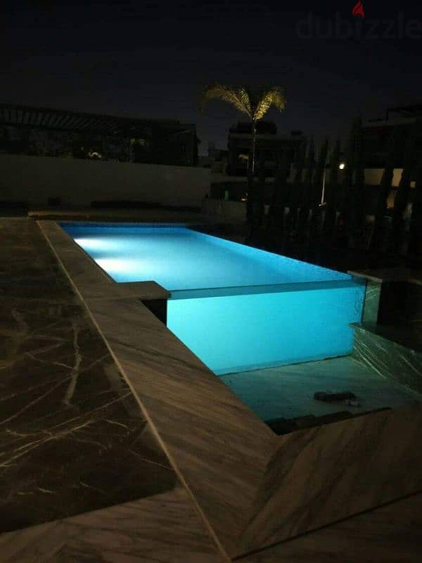 Compact Pools 12