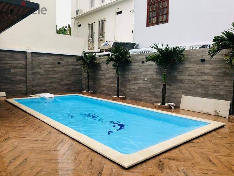 Compact Pools 19