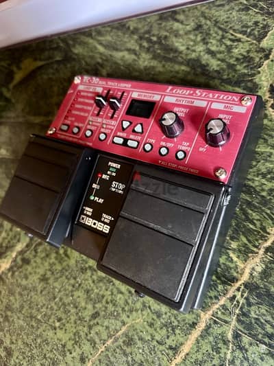 Boss RC30 Loop station
