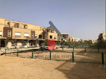تاون هاوس كورنر موقع مميز جدا كينجس رينج نيو جيزه