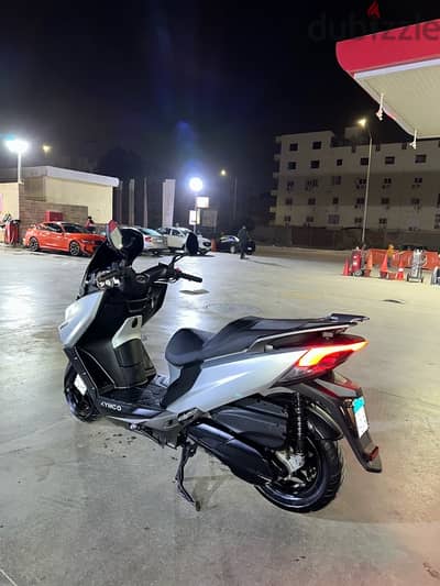 Kymco xtown ct 250
