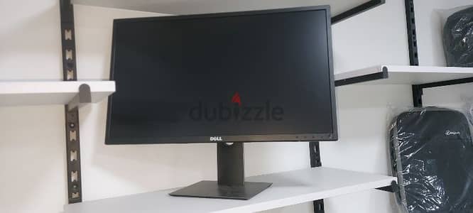 شاشة 24 بوصة Dell للبيع جديدة