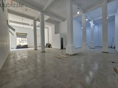 محل للإيجار على محور المحمودية الرئيسي مساحة ٢٥٠ متر يمكن تقسيمه محلين