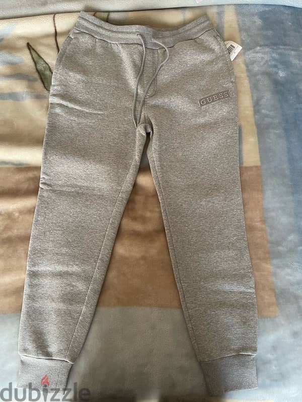 Guess Sweatpants 1