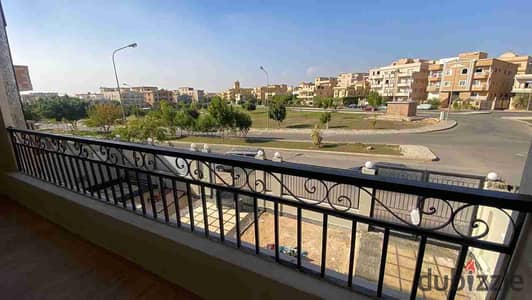 فيلا للبيع في الحي الرابع فيلات العبور ٦٩٠ م فيلا للبيع في الحي الرابع فيلات العبور ٦٩٠ م