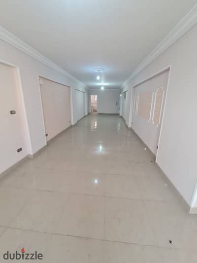 شقة للبيع -  تطل على ميدان السيوف