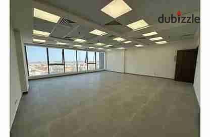 Office for rent in Al-Maqsad near the financial and governmental district and close to the sports city with an open view