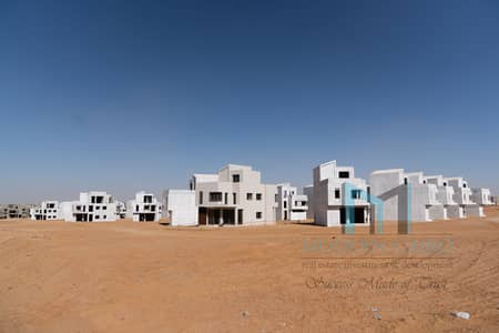 امتلك ستاند الون275م علي مساحة 100 فدان من شركة الIL CAZAR المتميزه بأقوي سابقه اعمال بمقدم 5%وهتقسط الباقي علي 8 سنين