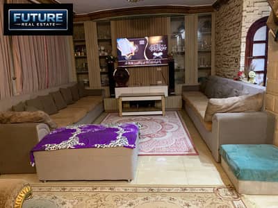 Duplex 360 m + 200 m garden in the Pyramids Gardens, Gate One, October