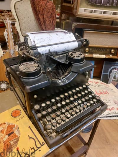 اله كاتبه صناعه امريكي