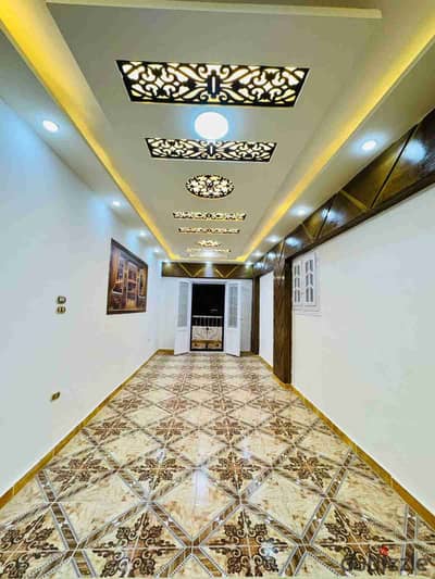 شقه فى اسكندرية شاطئ النخيل في قلب الخدمات والأسواق (٣غرف) تصلح للسكن والاستثمار الجيد مسجلة كاملة المرافق