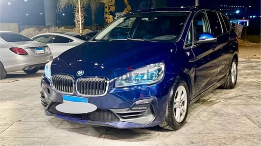 BMW 218 i 2020 فبريكة بالكامل حالة شاذه جدا