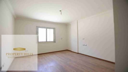 Apartment installment for 14 years for sale next to the Jasmine villas in the first gathering